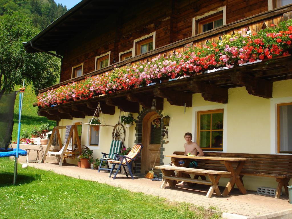 Entfeldhof - Familie Schernthaner Fusch an der Grossglocknerstrasse エクステリア 写真