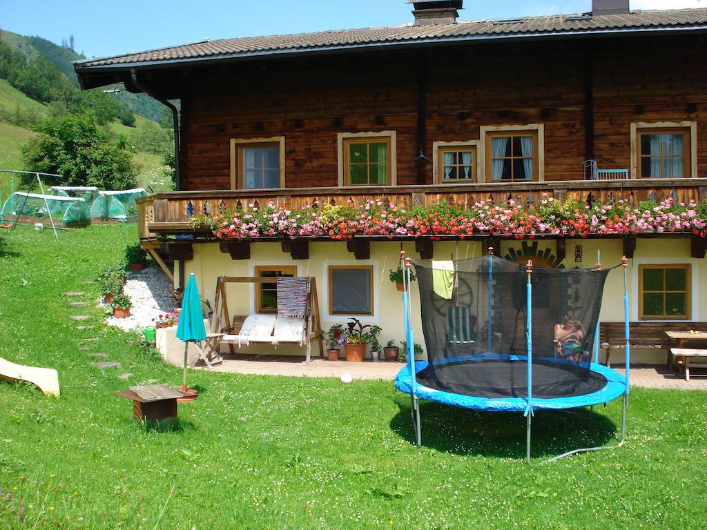 Entfeldhof - Familie Schernthaner Fusch an der Grossglocknerstrasse エクステリア 写真